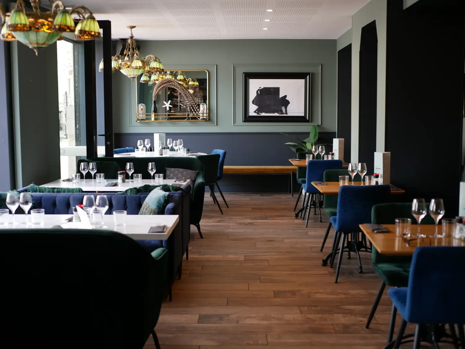 cafe-gourmand-dijon-experience-bar-vins-restaurant